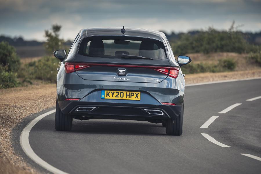  Seat Leon FR 2020 года  (UK) (фото 24 из 40)